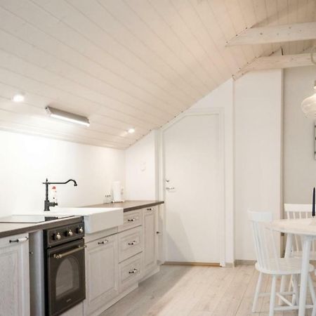 Best Stay- Paernu With Garden Екстер'єр фото